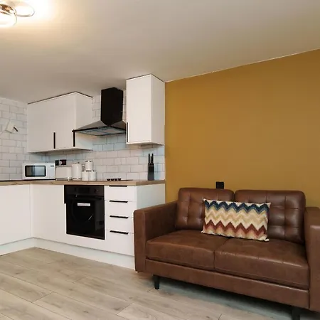 The Oasis Apartment *